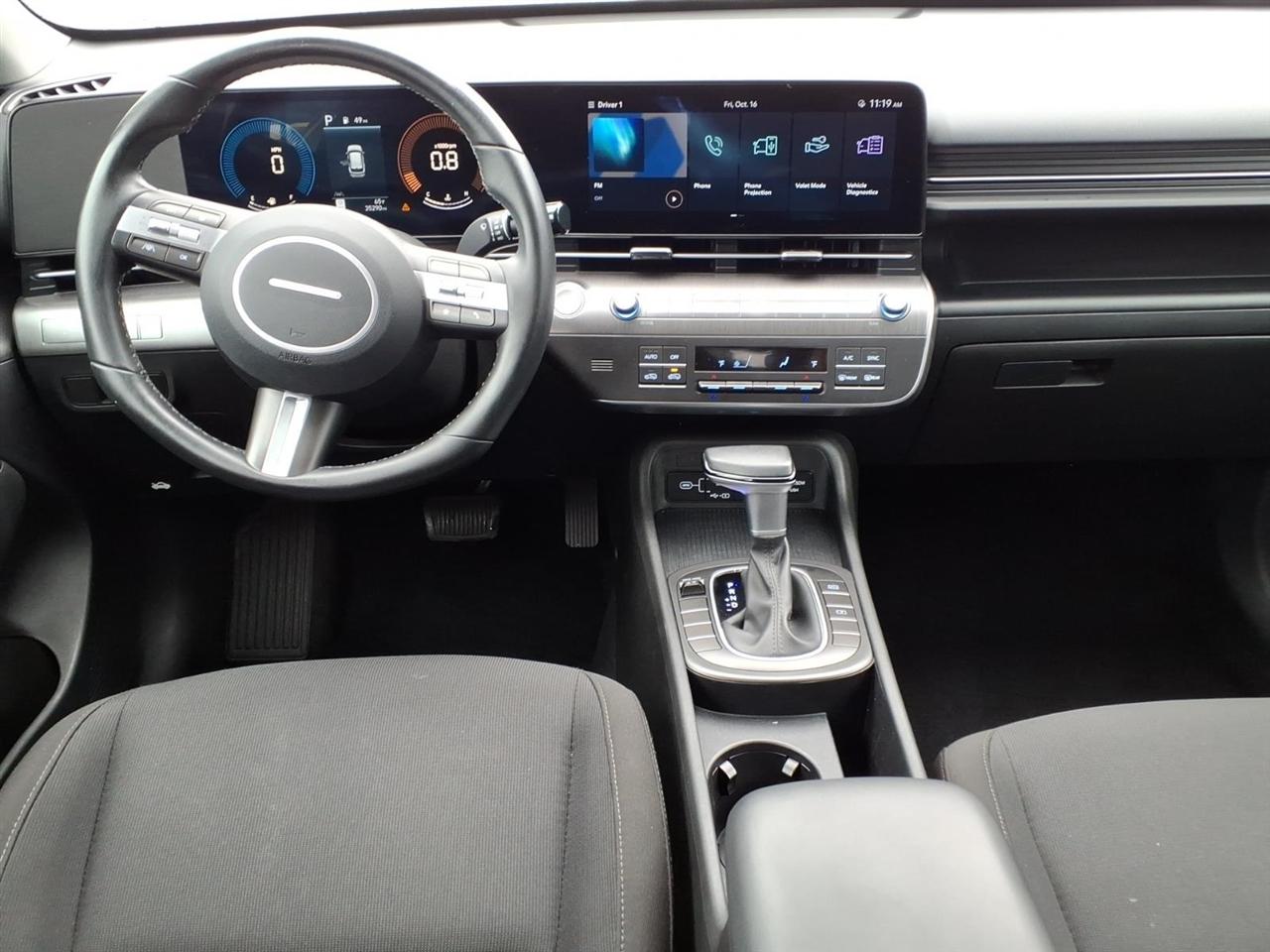 Hyundai Kona SEL FWD 2025