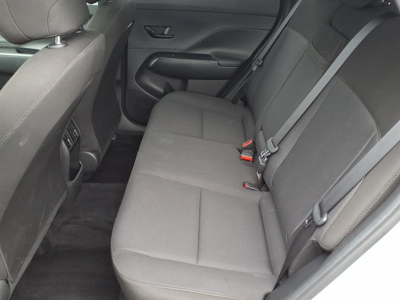 Hyundai Kona SEL FWD 2025