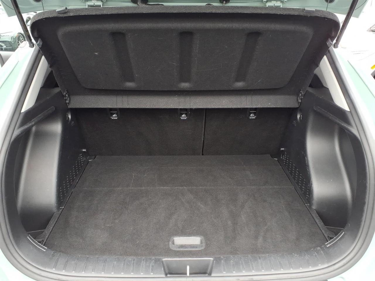 Hyundai Kona SEL FWD 2025