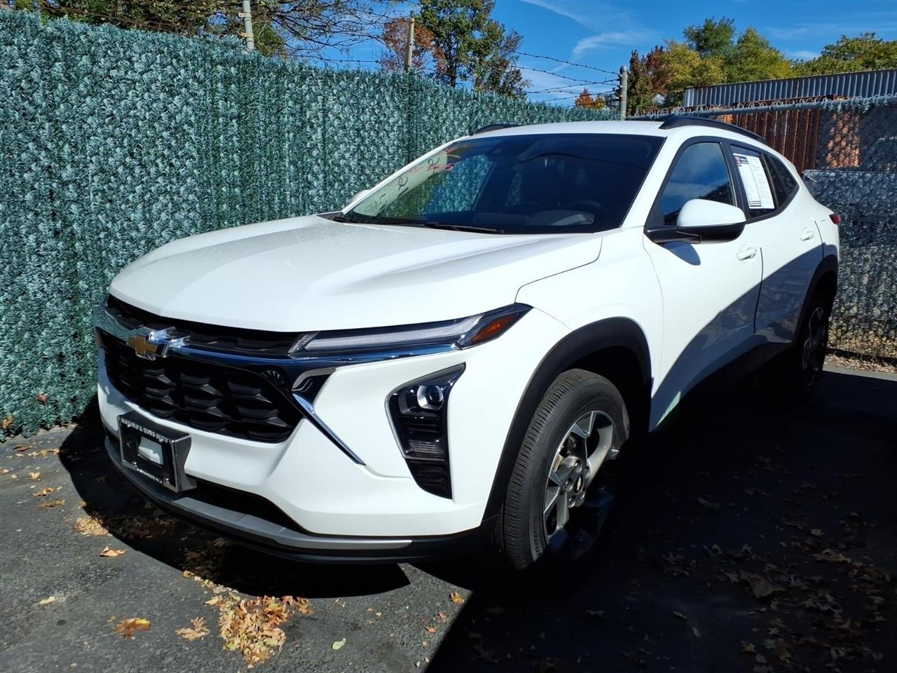 2024 Chevrolet Trax FWD 4dr LT