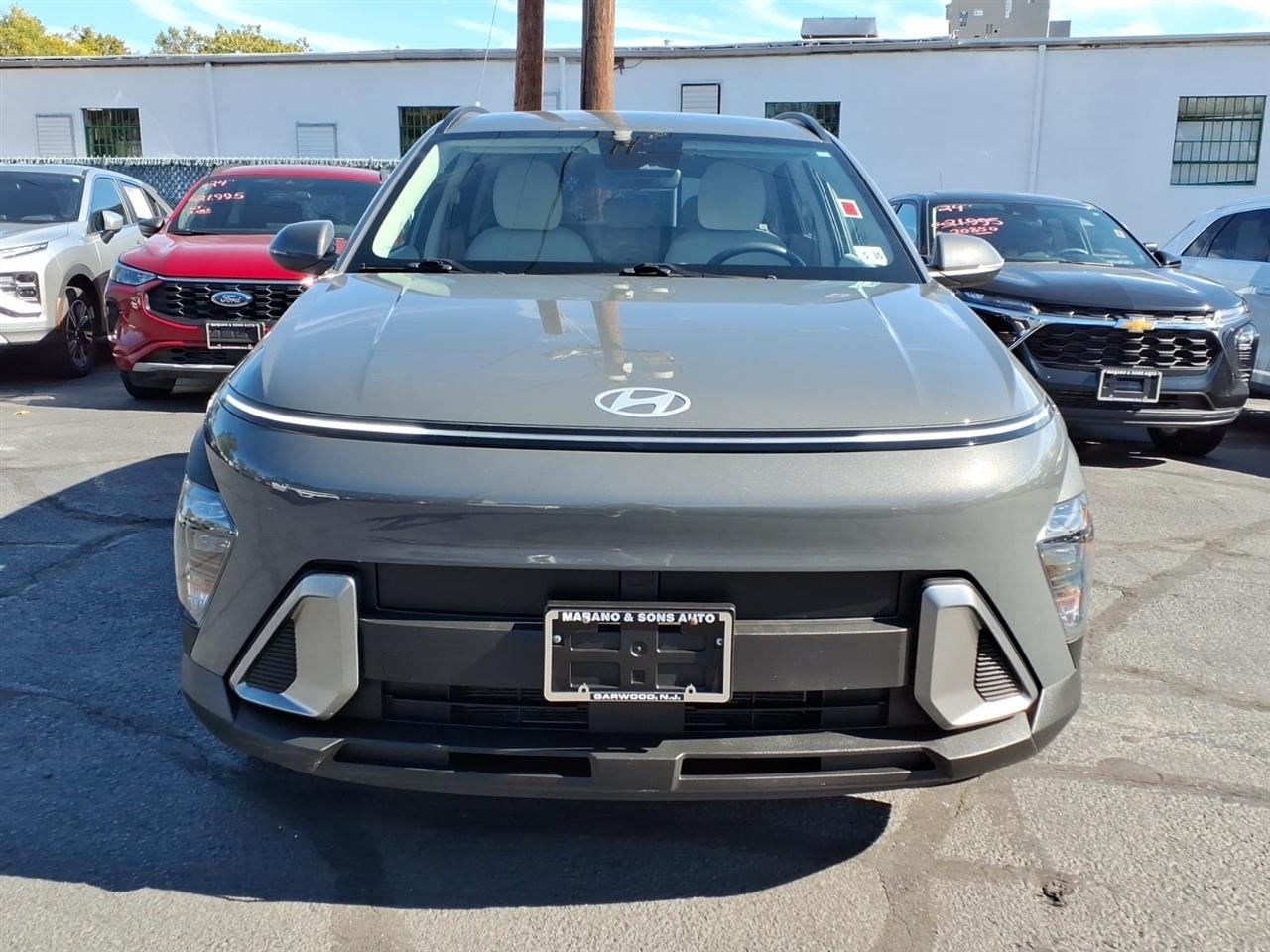 Hyundai Kona SEL FWD 2025