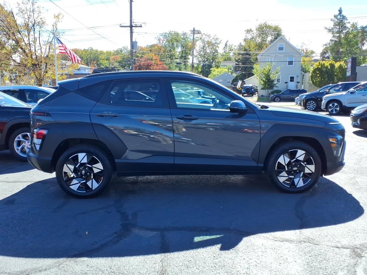 Hyundai Kona SEL FWD 2025