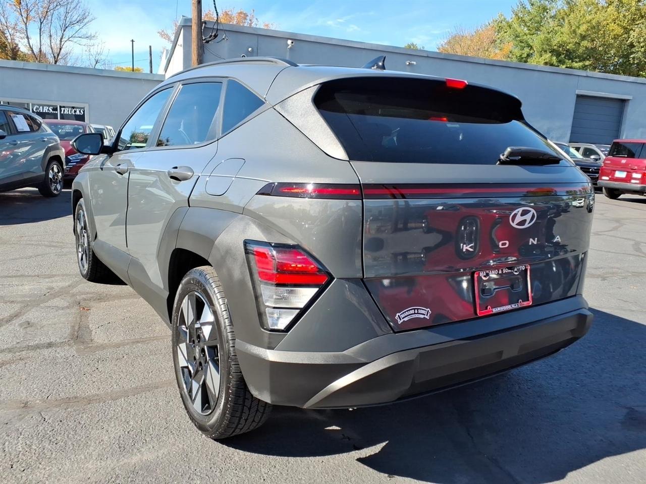 Hyundai Kona SEL FWD 2025