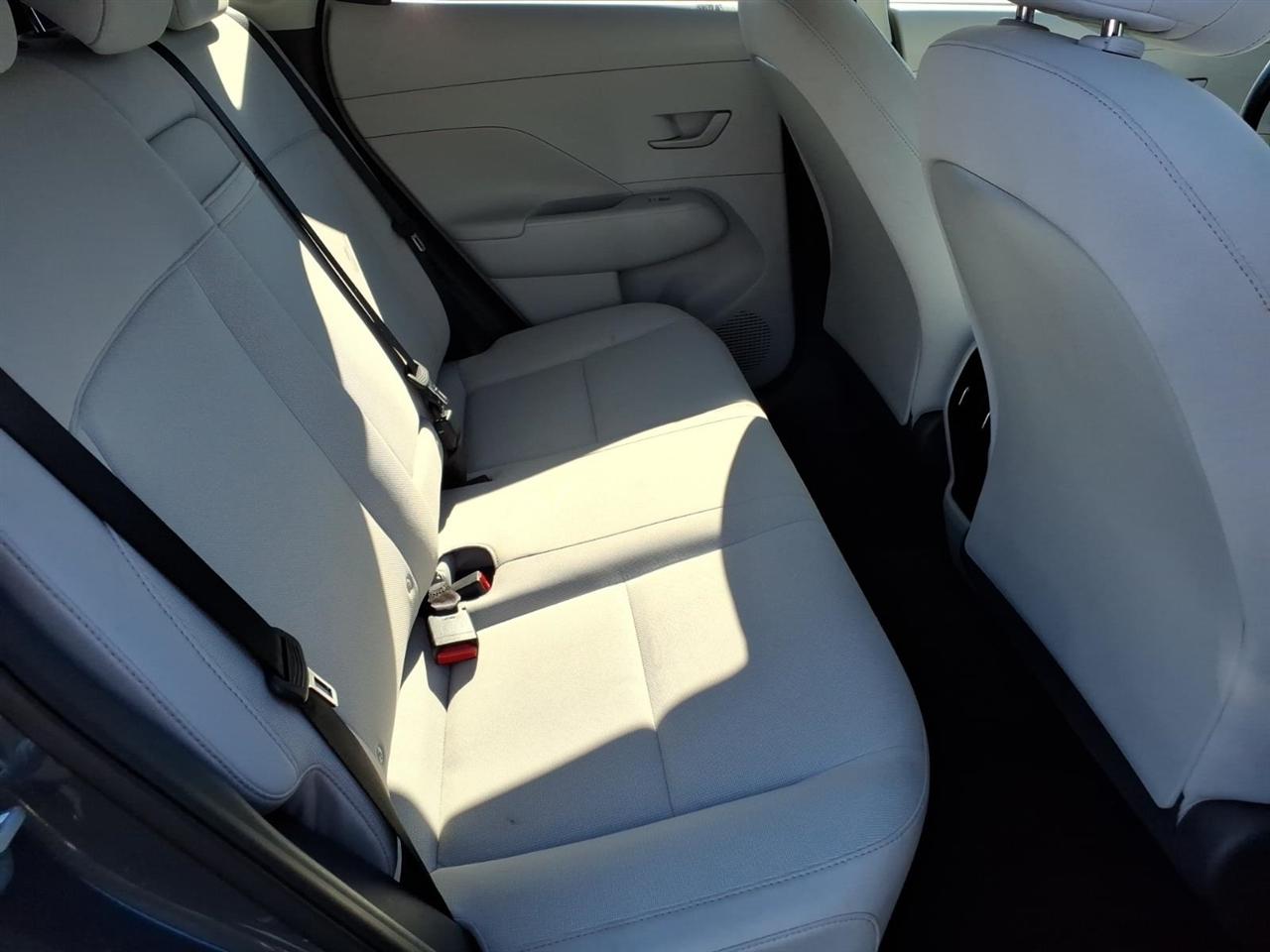 Hyundai Kona SEL FWD 2025