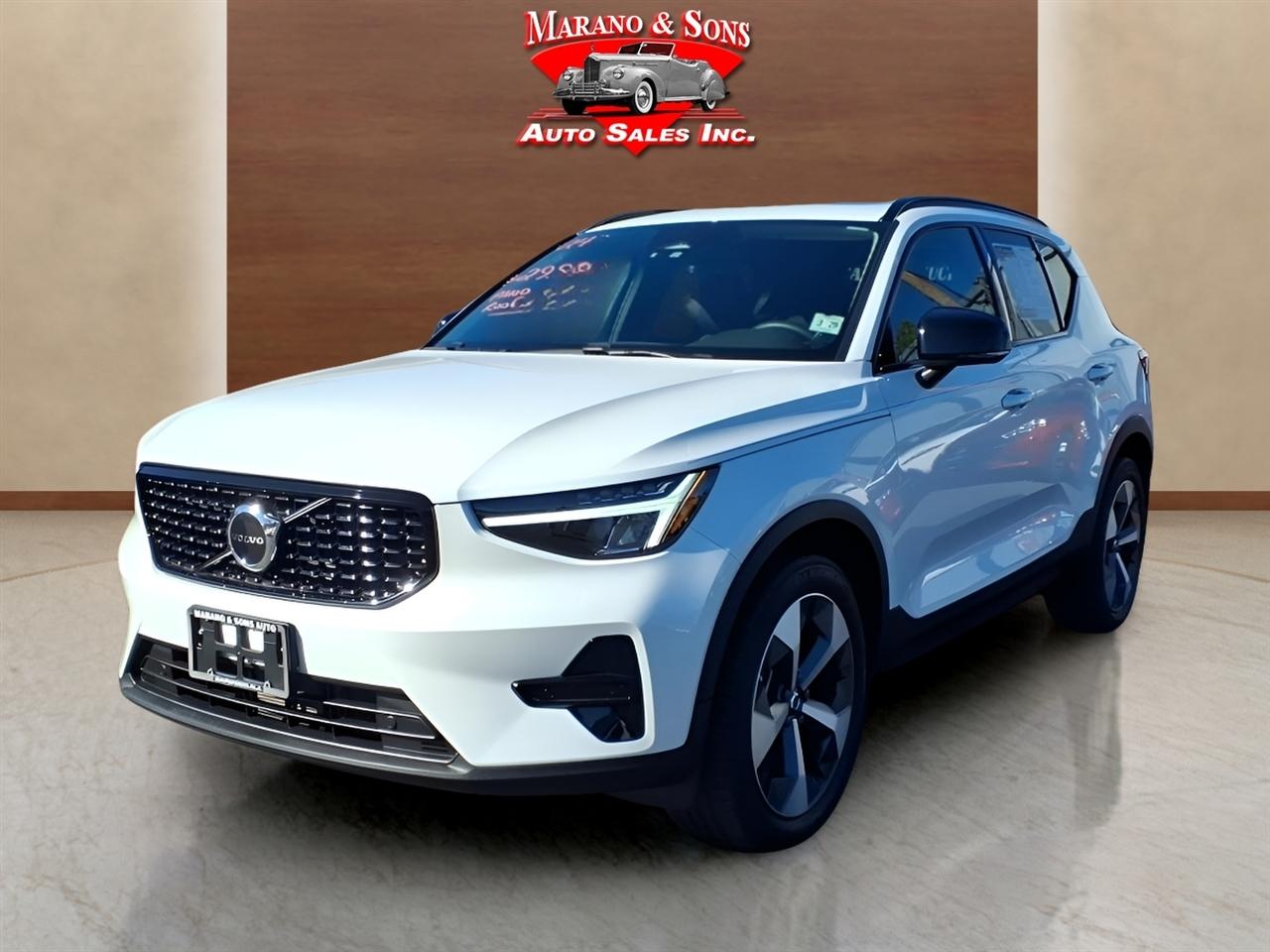 2024 Volvo XC40