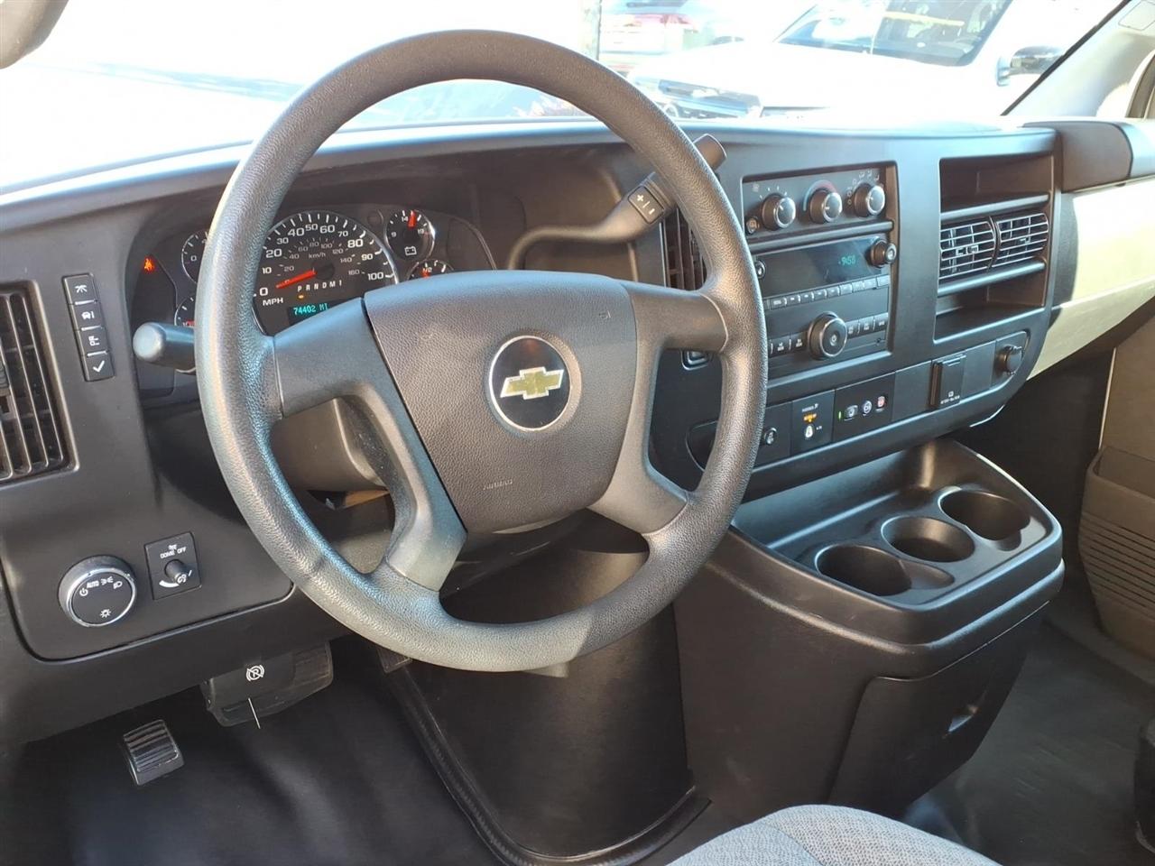 Chevrolet Express Cargo Van RWD 2500 135" 2019