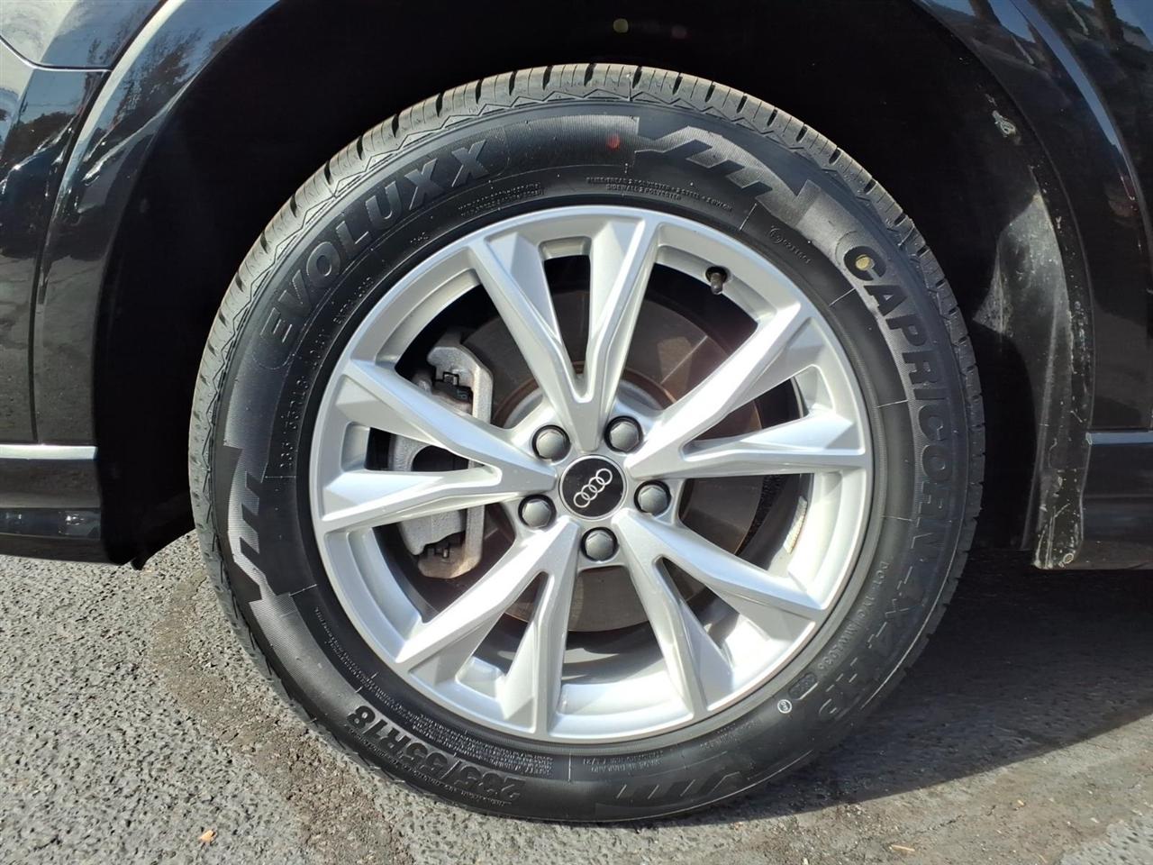 Audi Q3 S line Premium 45 TFSI quattro 2025