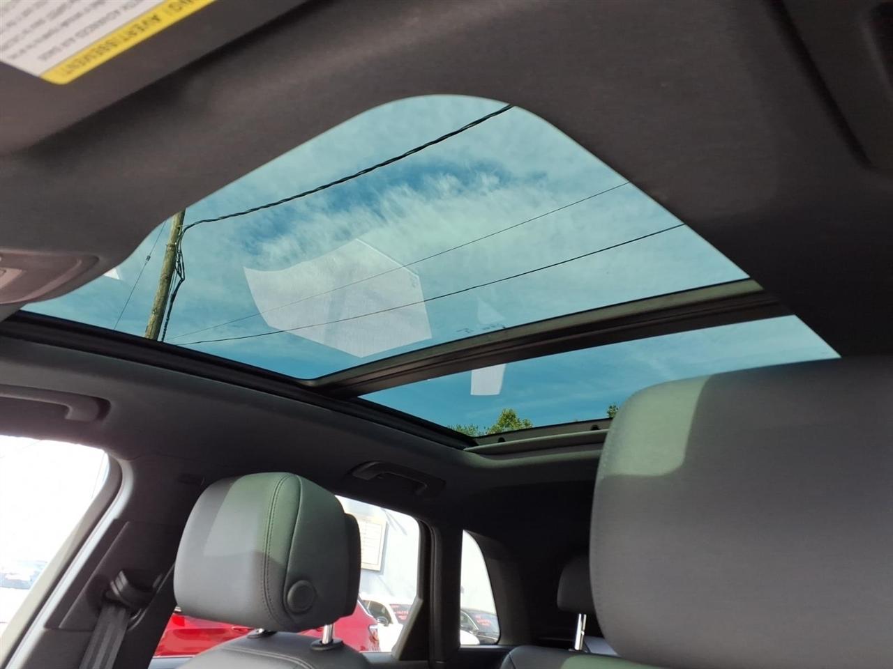 Audi Q3 S line Premium 45 TFSI quattro 2025