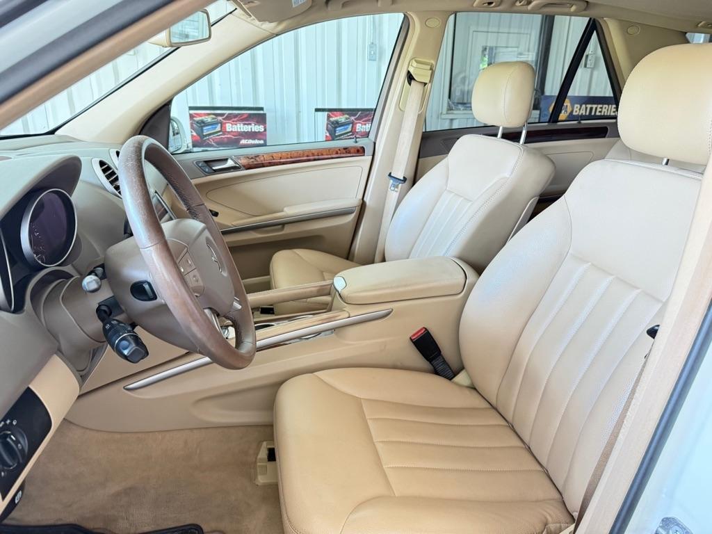 Mercedes-Benz M-Class 4MATIC 4dr 5.5L 2008
