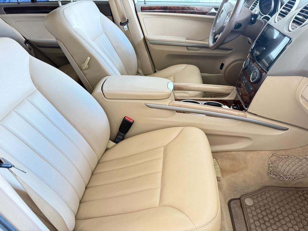 Mercedes-Benz M-Class 4MATIC 4dr 5.5L 2008