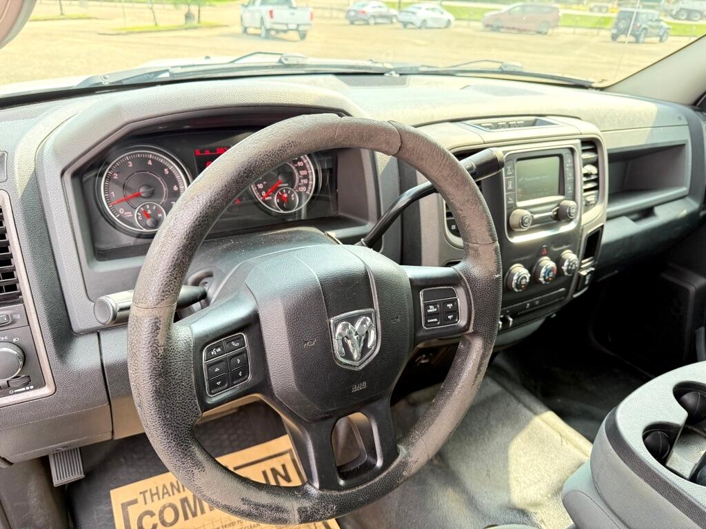 RAM 1500 SSV Crew Cab SWB 4WD 2016 RAM 1500 SSV Crew Cab SWB 4WD 2016