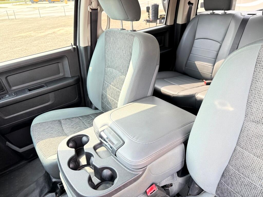 RAM 1500 SSV Crew Cab SWB 4WD 2016 RAM 1500 SSV Crew Cab SWB 4WD 2016