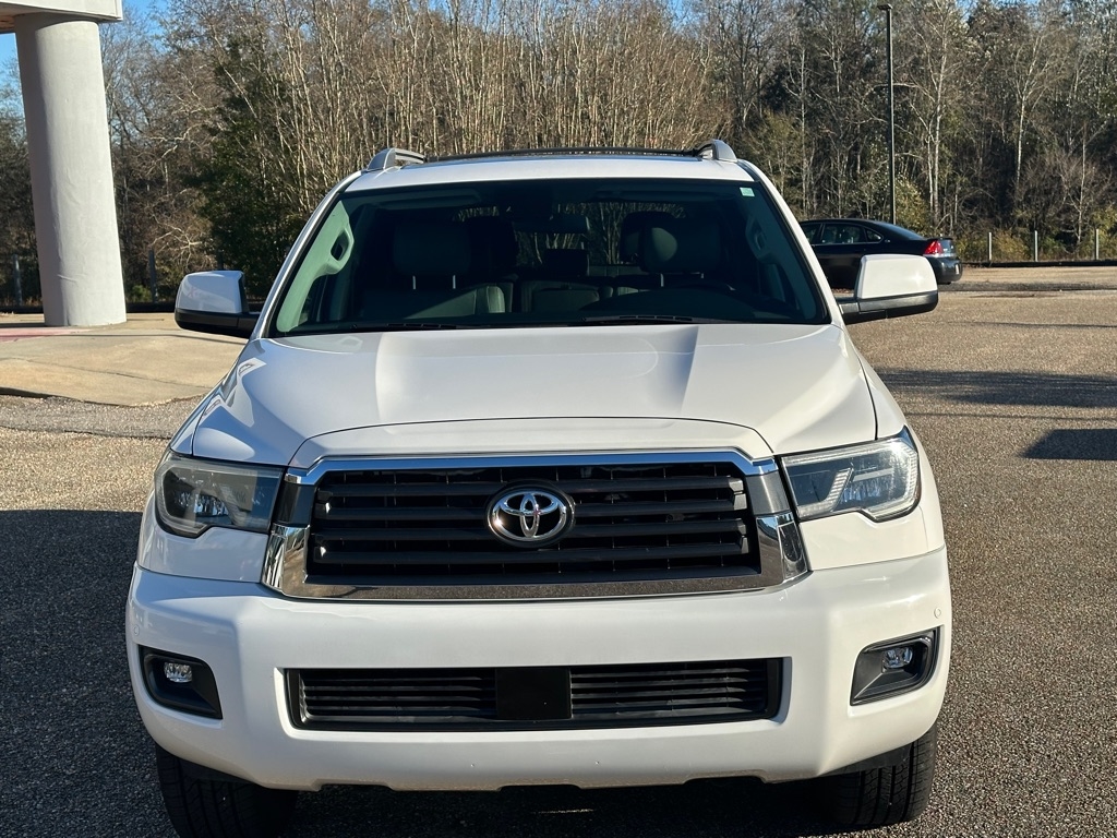 Toyota Sequoia SR5 5.7L 2WD 2019