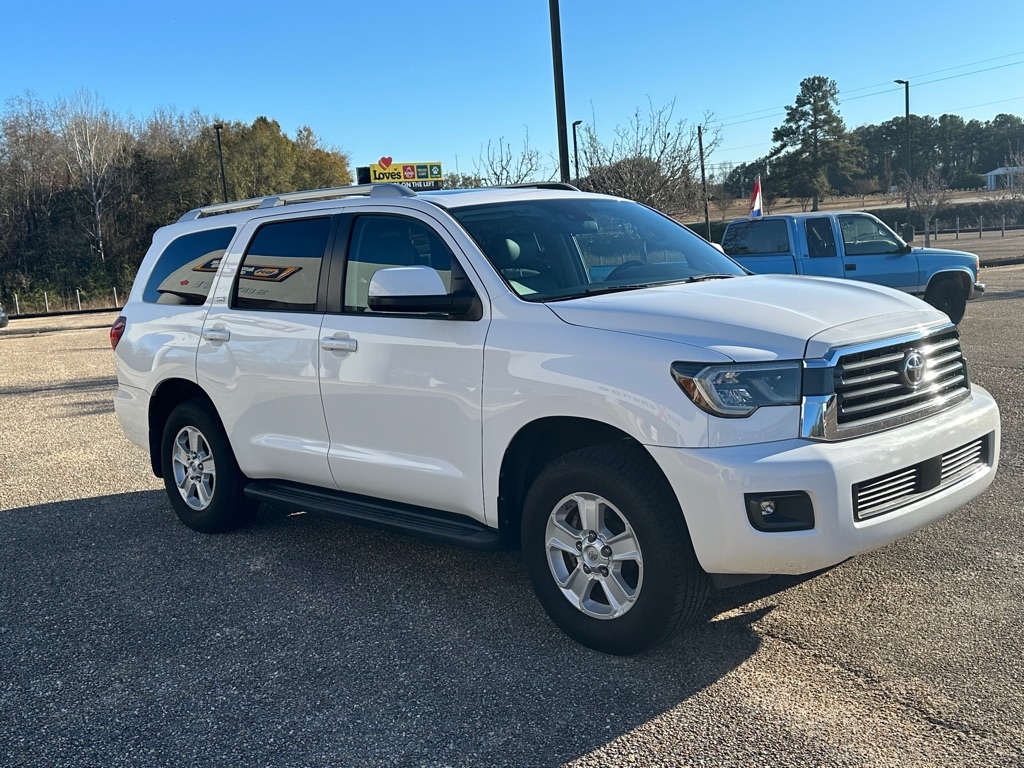 Toyota Sequoia SR5 5.7L 2WD 2019