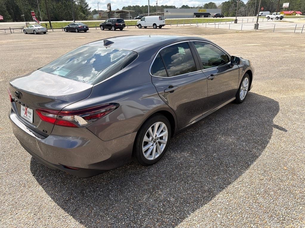 Toyota Camry LE 2022