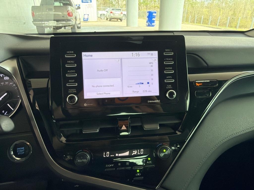 Toyota Camry LE 2022