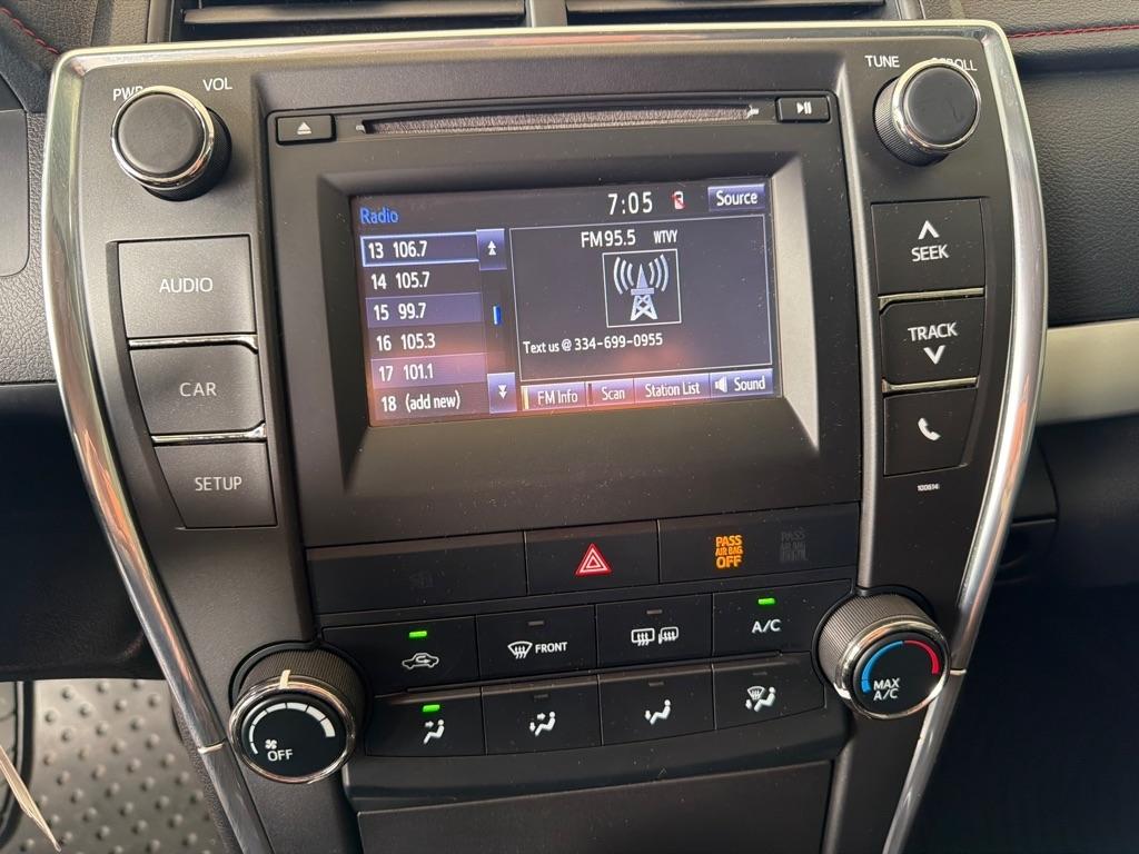 Toyota Camry SE 2017