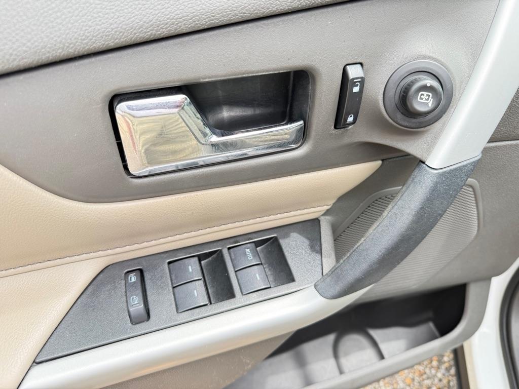 2014 Ford Edge SEL - Photo 18