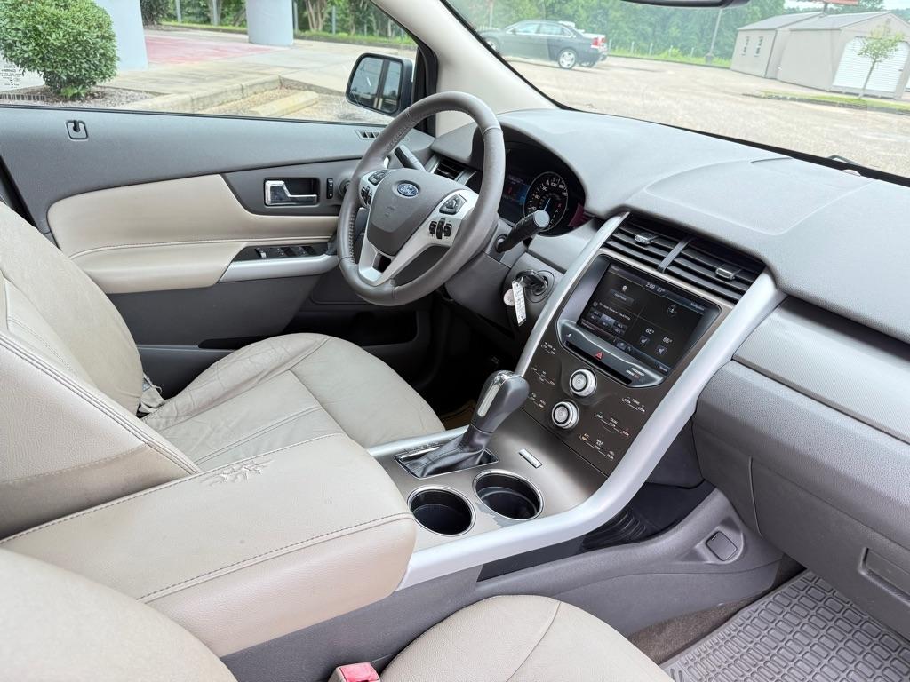2014 Ford Edge SEL - Photo 24
