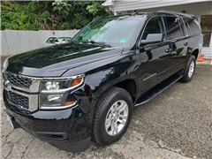 2019 Chevrolet Suburban  2019 Chevrolet Suburban