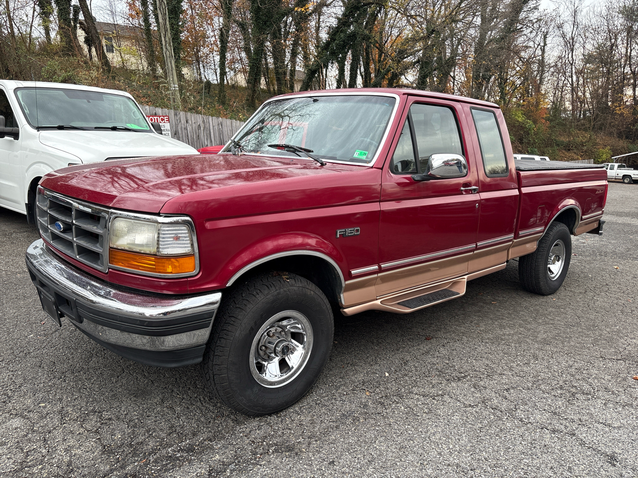 1995 Ford F-150 Supercab 138.8" WB 4WD