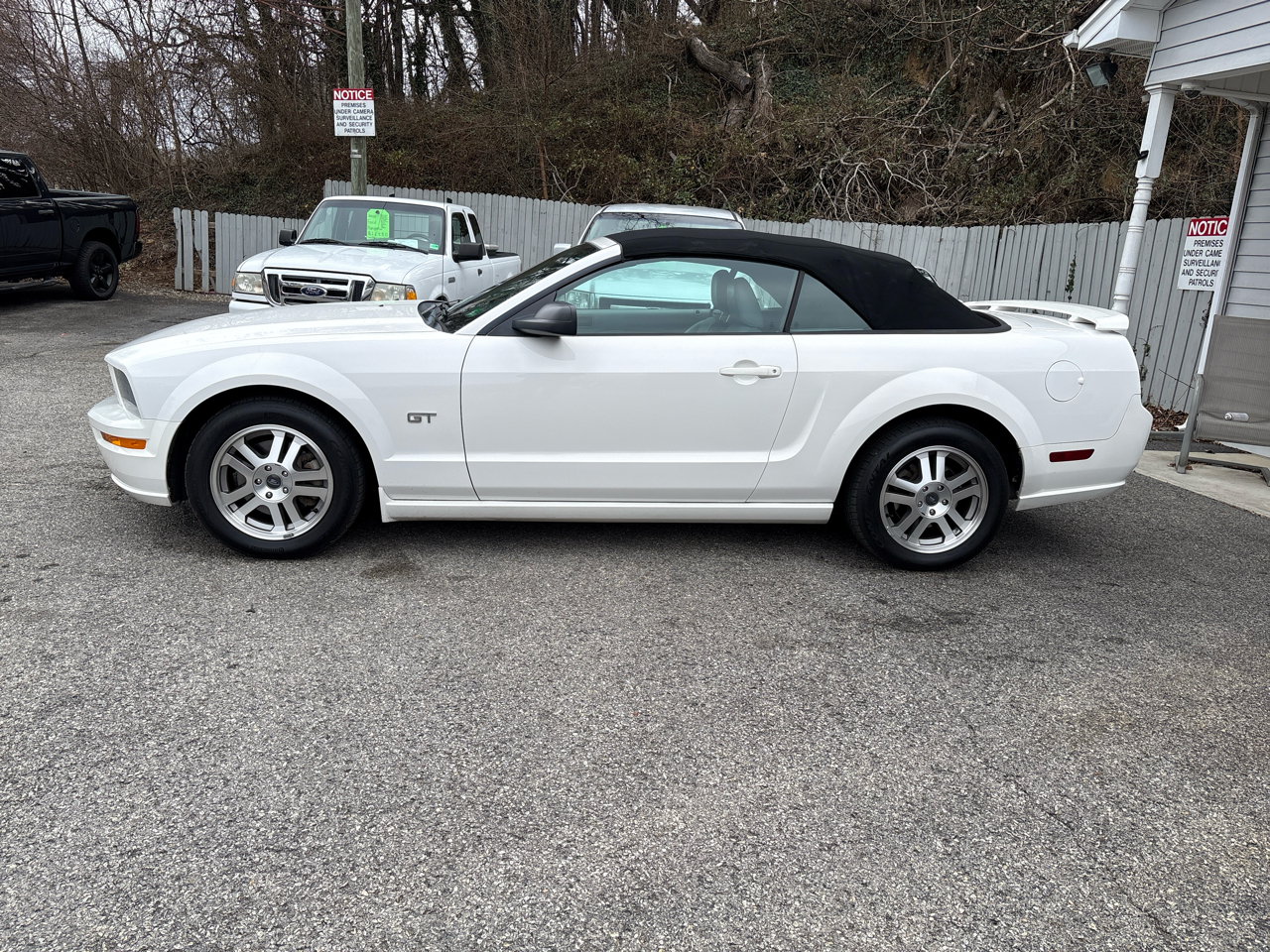 Ford Mustang 2dr Conv GT Deluxe 2005