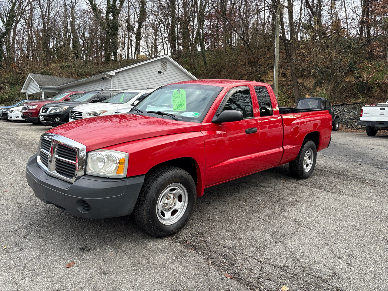 2005 Dodge Dakota 2dr Club Cab 131" WB ST