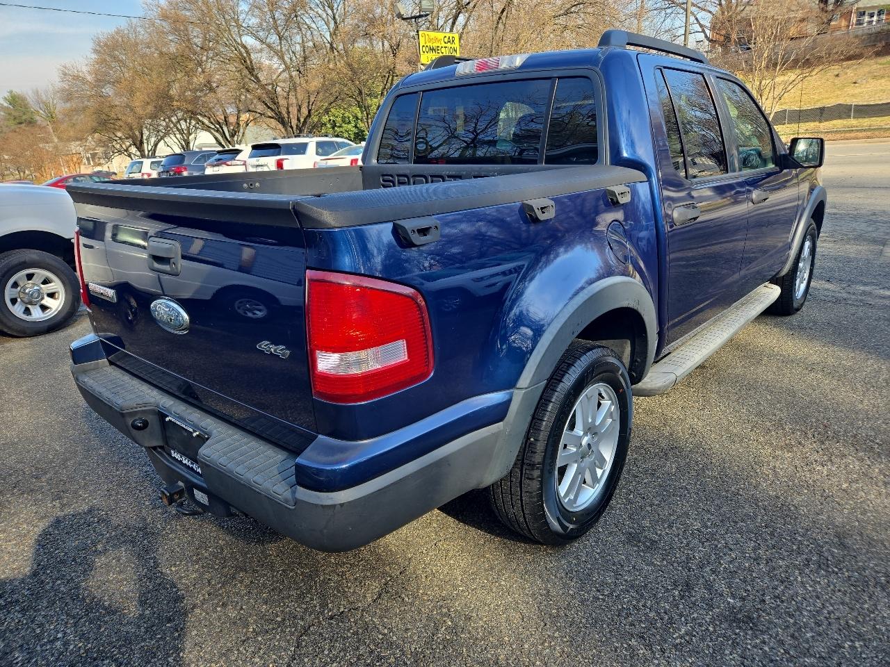 Ford Explorer Sport Trac 4WD 4dr V6 XLT 2008
