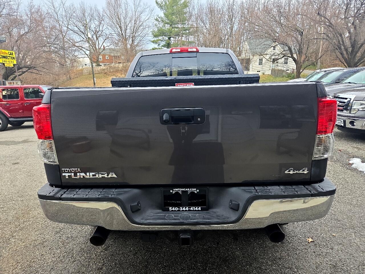 Toyota Tundra 4WD Truck Double Cab 5.7L V8 6-Spd AT (Natl) 2012