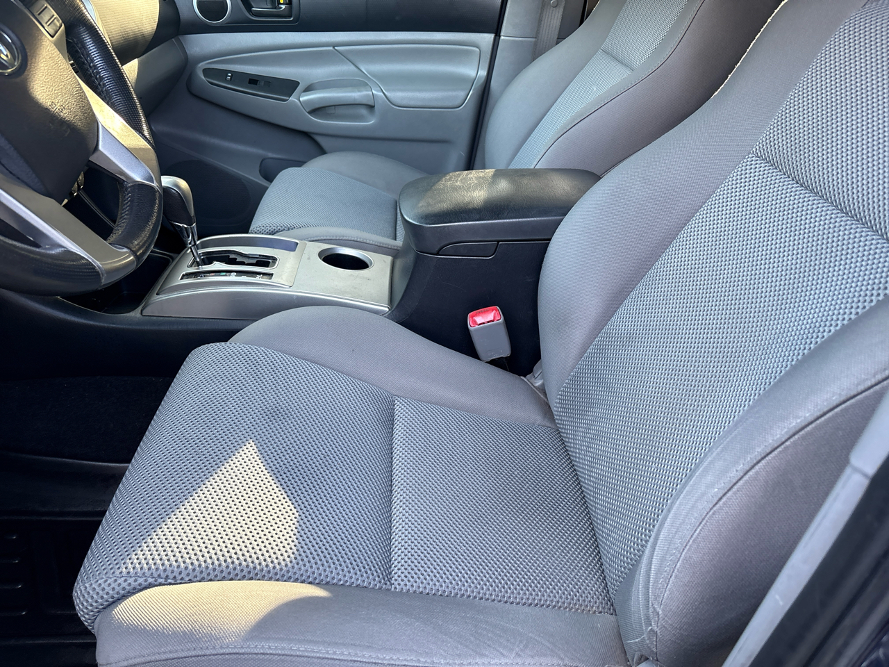 Toyota Tacoma 4WD Double Cab V6 AT TRD Sport (Natl) 2013