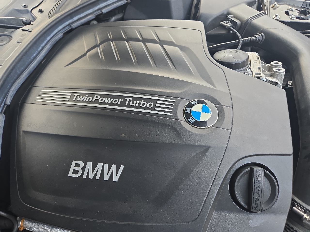 BMW 3 Series Gran Turismo 5dr 335i xDrive Gran Turismo AWD 2015