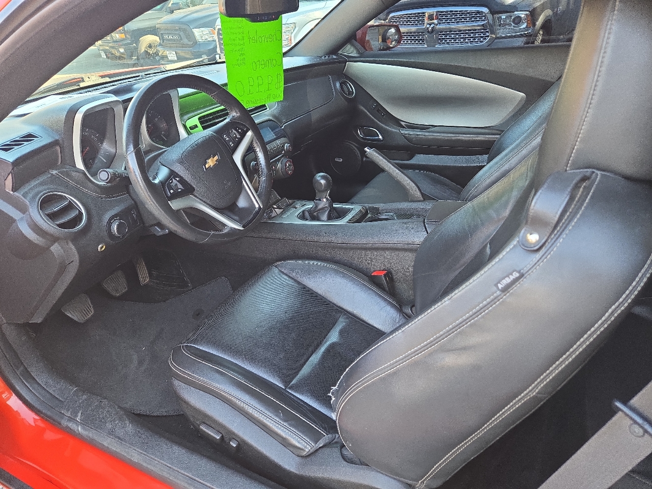 Chevrolet Camaro 2dr Cpe 2LT 2012