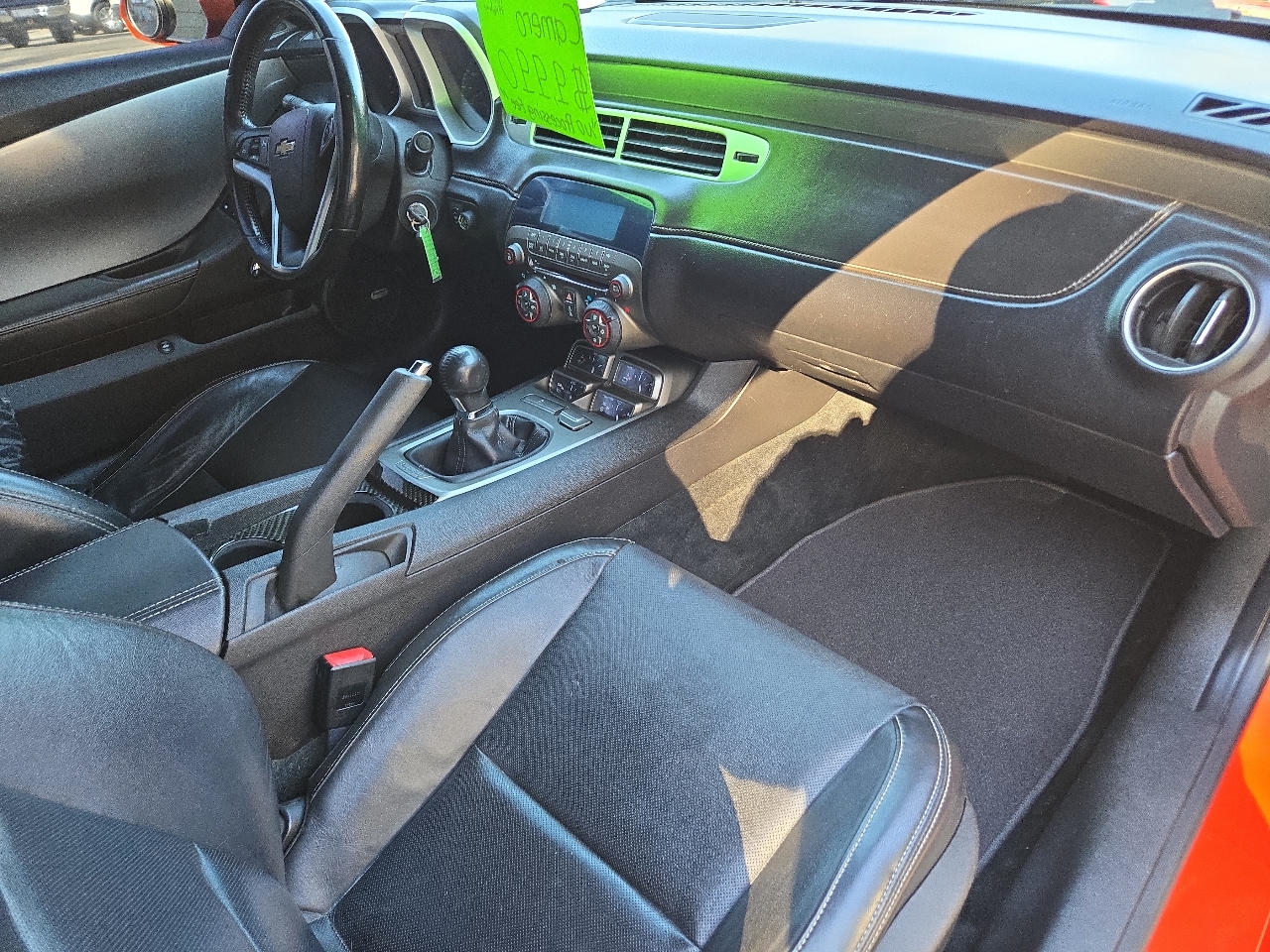 Chevrolet Camaro 2dr Cpe 2LT 2012