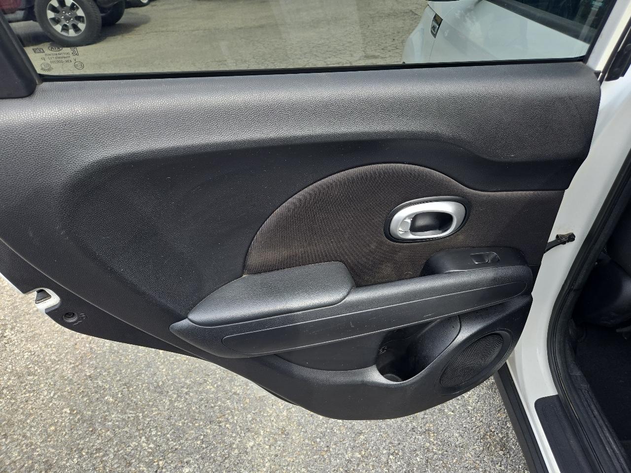 Kia Soul 5dr Wgn Auto Base 2015