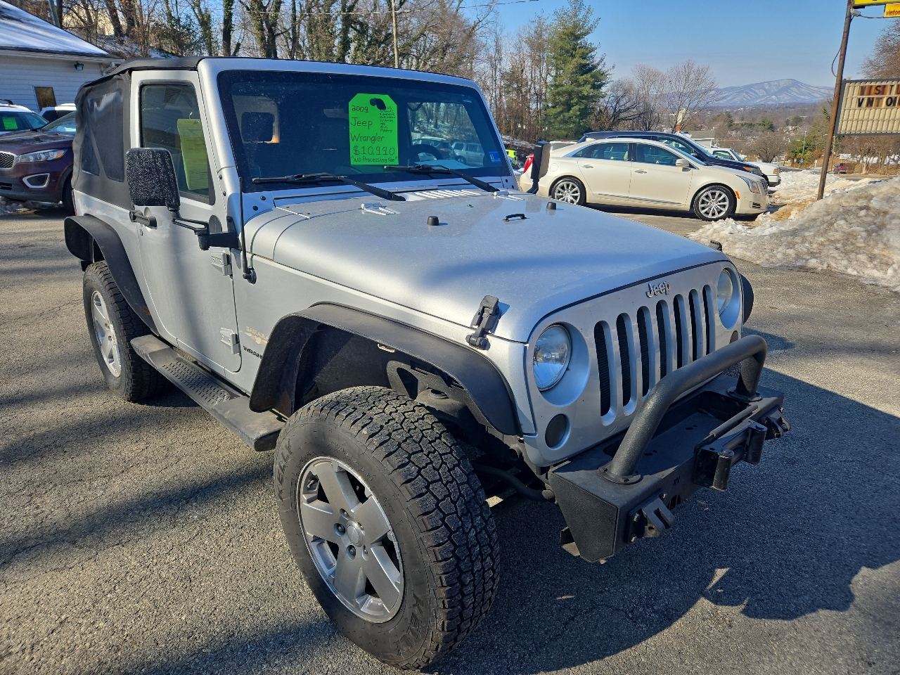 Jeep Wrangler 4WD 2dr Sahara 2009