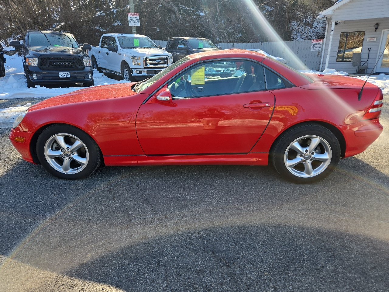 Mercedes-Benz SLK-Class 2dr Roadster 3.2L 2001