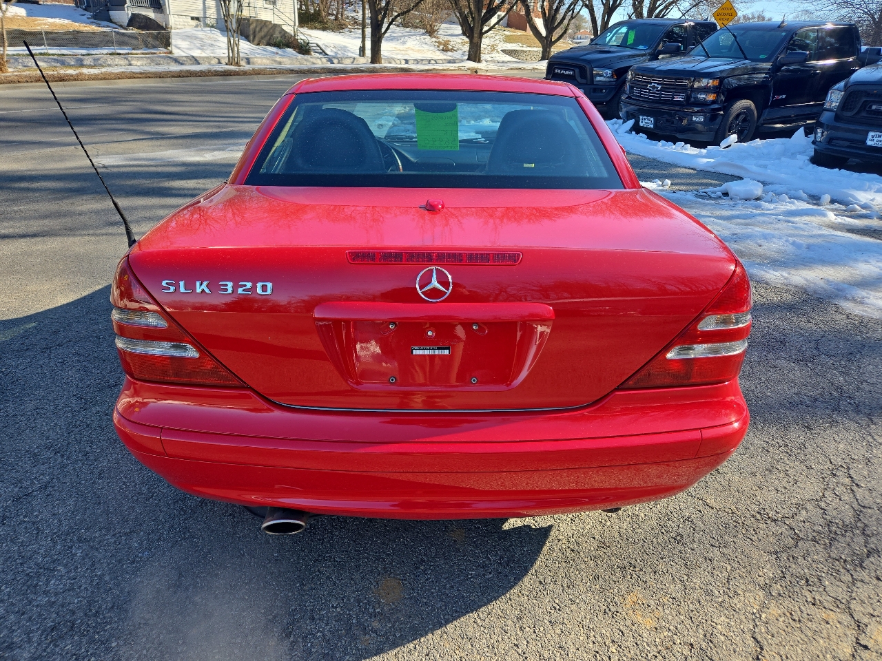 Mercedes-Benz SLK-Class 2dr Roadster 3.2L 2001