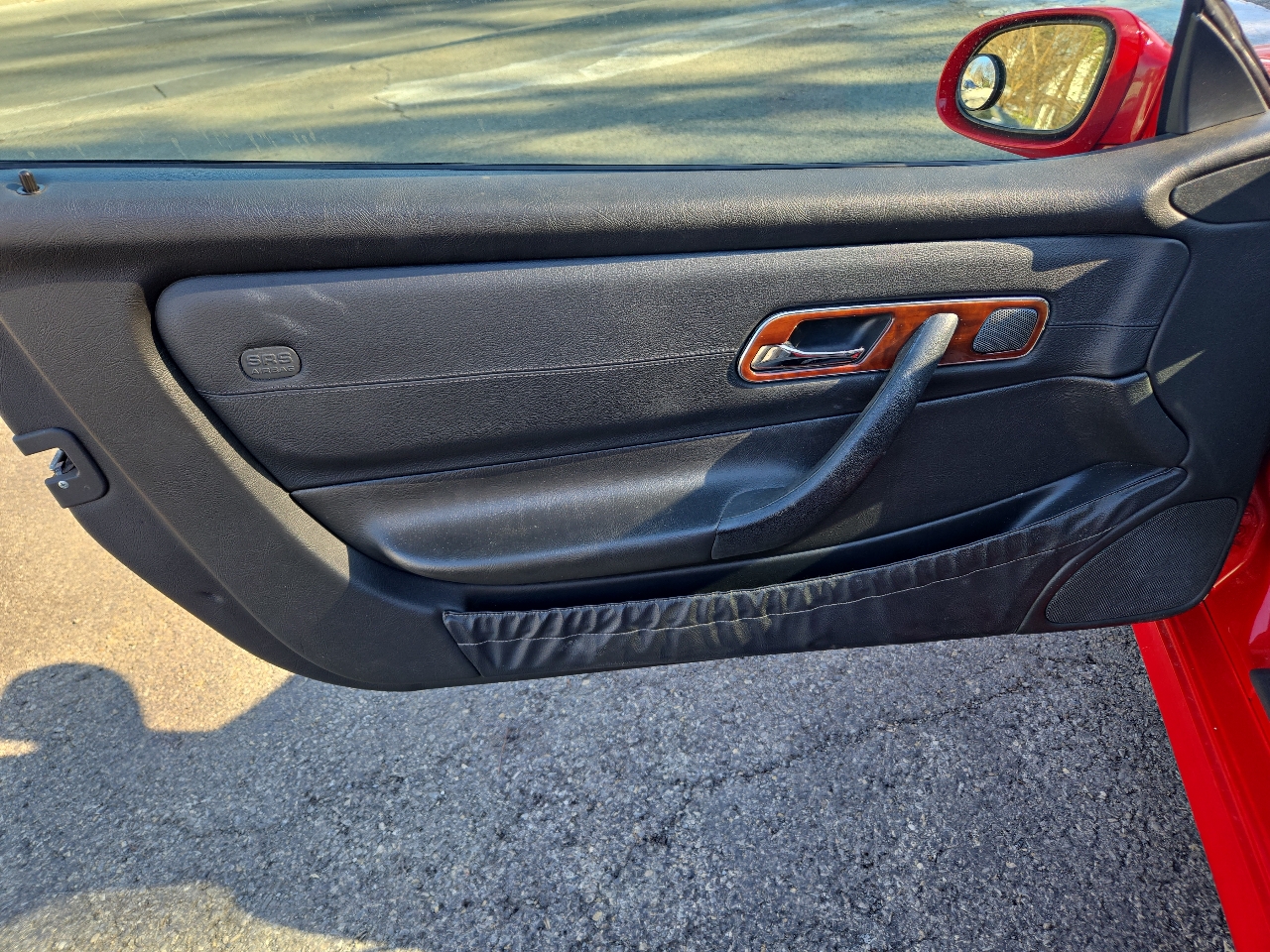 Mercedes-Benz SLK-Class 2dr Roadster 3.2L 2001