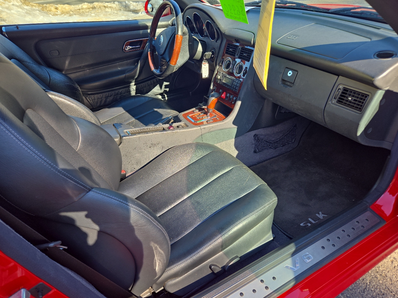 Mercedes-Benz SLK-Class 2dr Roadster 3.2L 2001