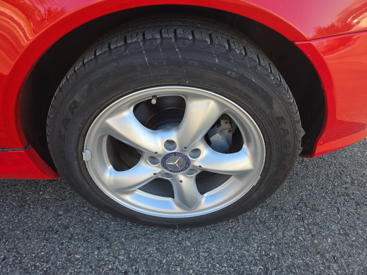 Mercedes-Benz SLK-Class 2dr Roadster 3.2L 2001