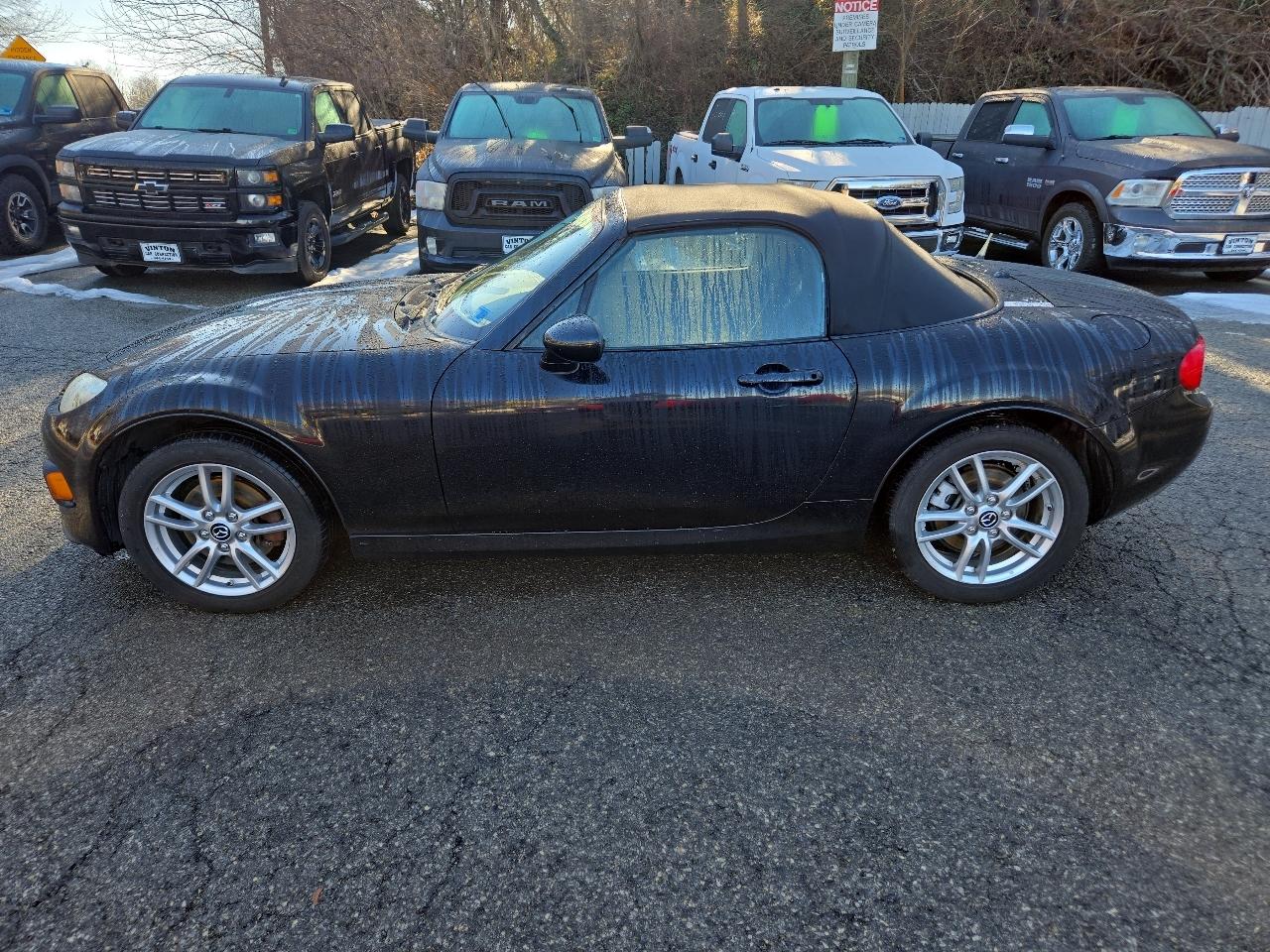 Mazda MX-5 Miata 2dr Conv Auto Sport 2014