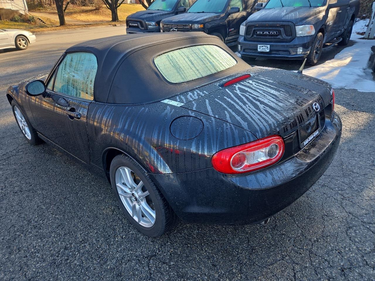 Mazda MX-5 Miata 2dr Conv Auto Sport 2014