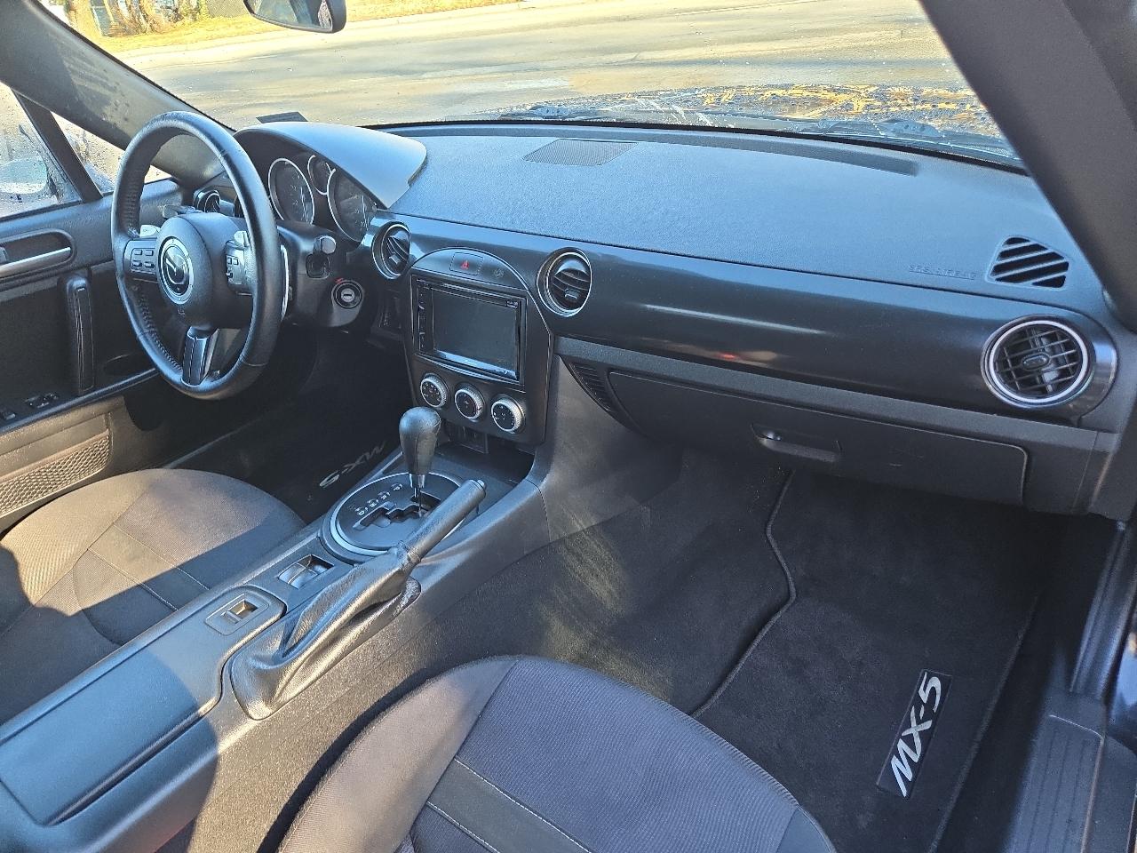 Mazda MX-5 Miata 2dr Conv Auto Sport 2014