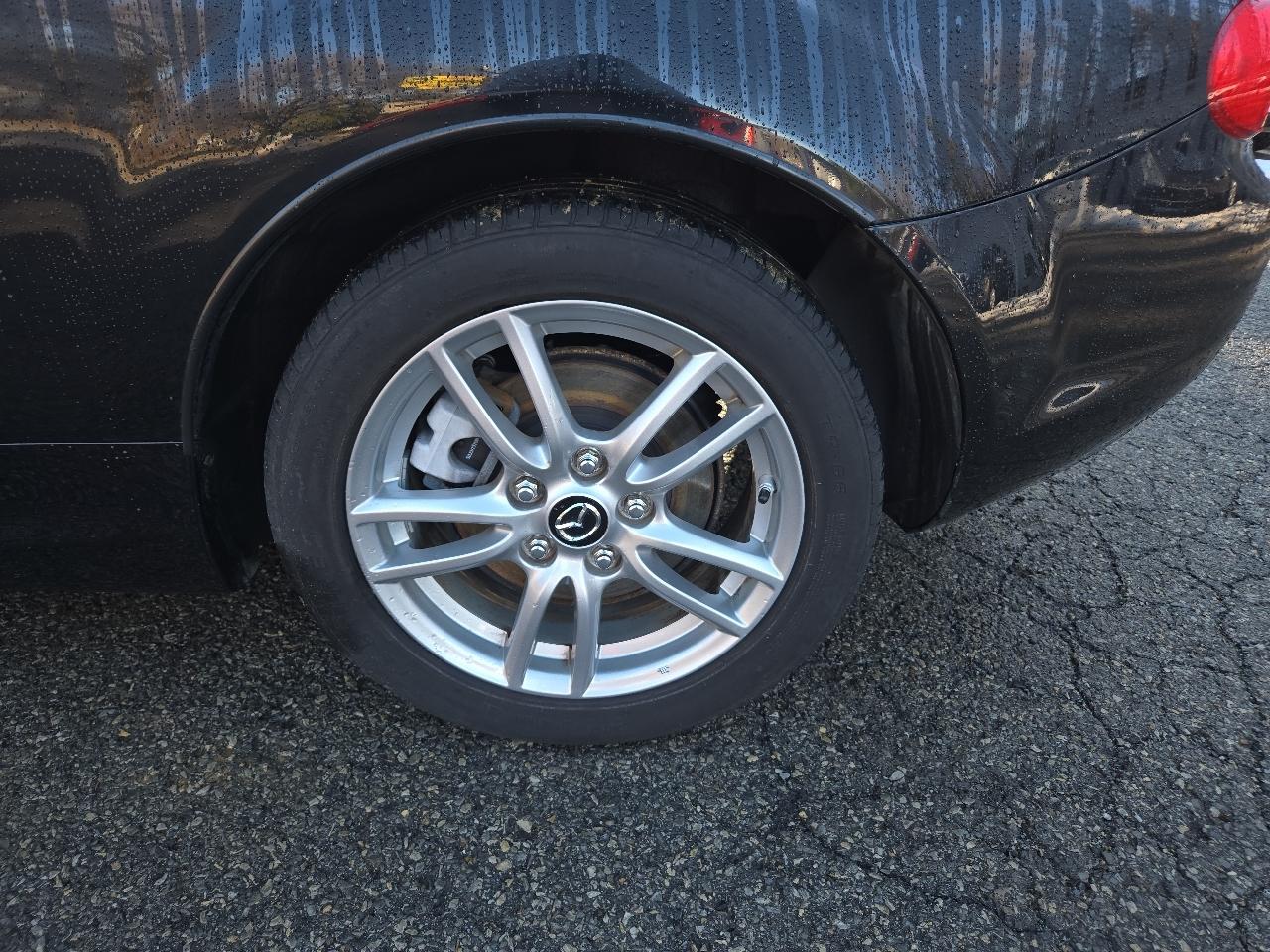 Mazda MX-5 Miata 2dr Conv Auto Sport 2014