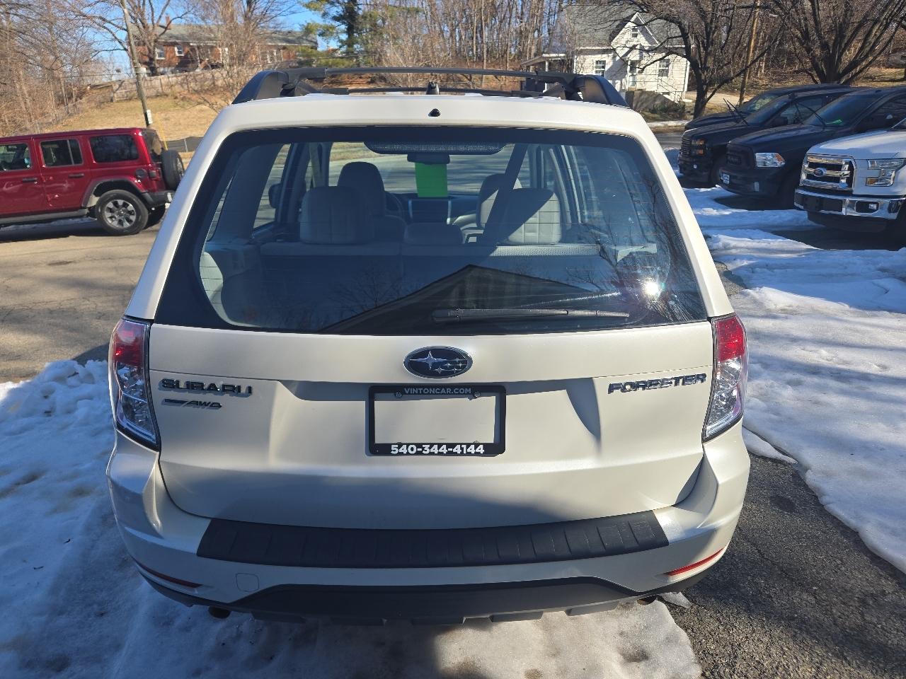 Subaru Forester 4dr Auto 2.5X 2012