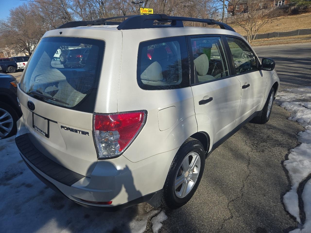 Subaru Forester 4dr Auto 2.5X 2012