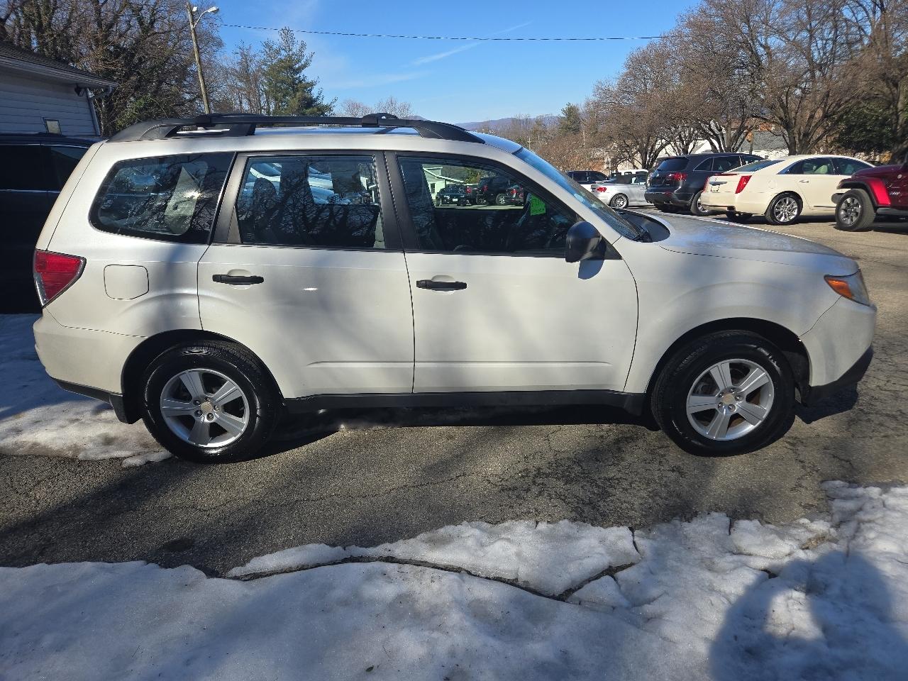 Subaru Forester 4dr Auto 2.5X 2012