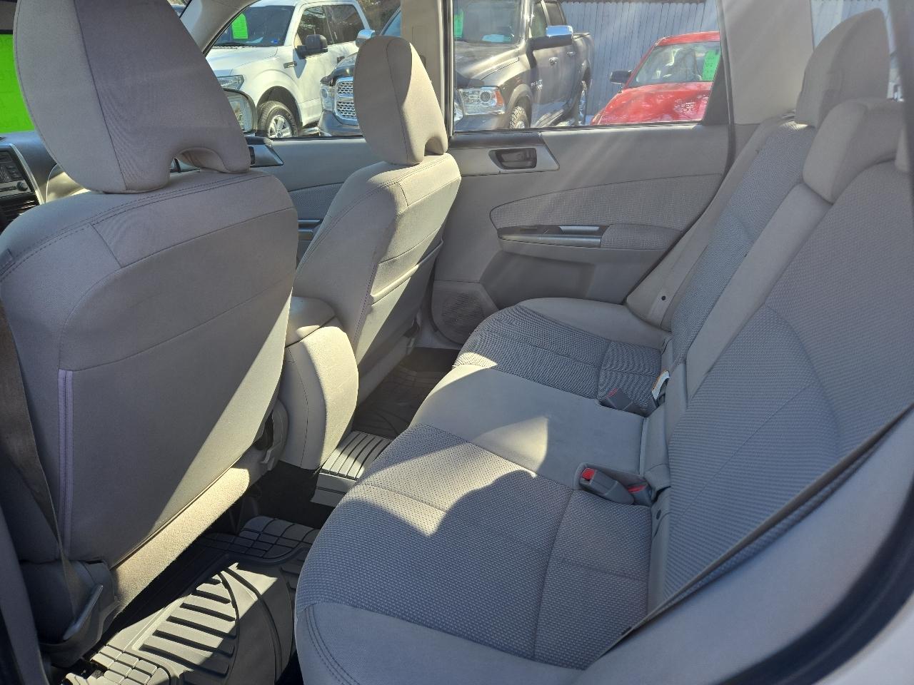 Subaru Forester 4dr Auto 2.5X 2012