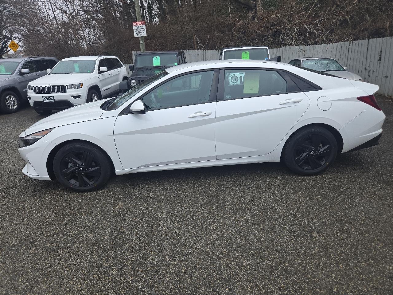 Hyundai Elantra SEL IVT 2022