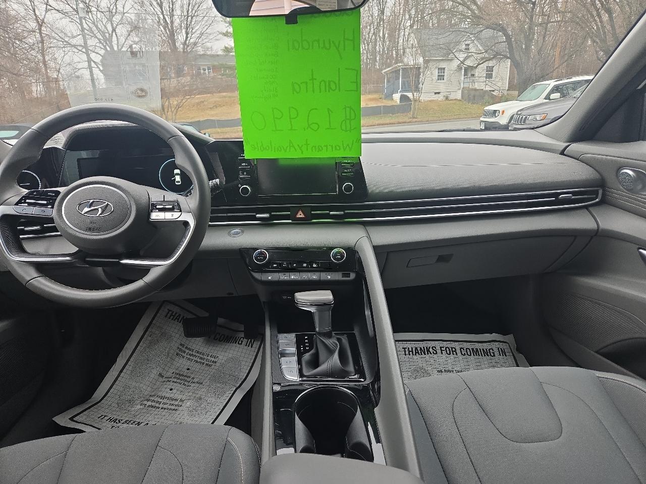 Hyundai Elantra SEL IVT 2022